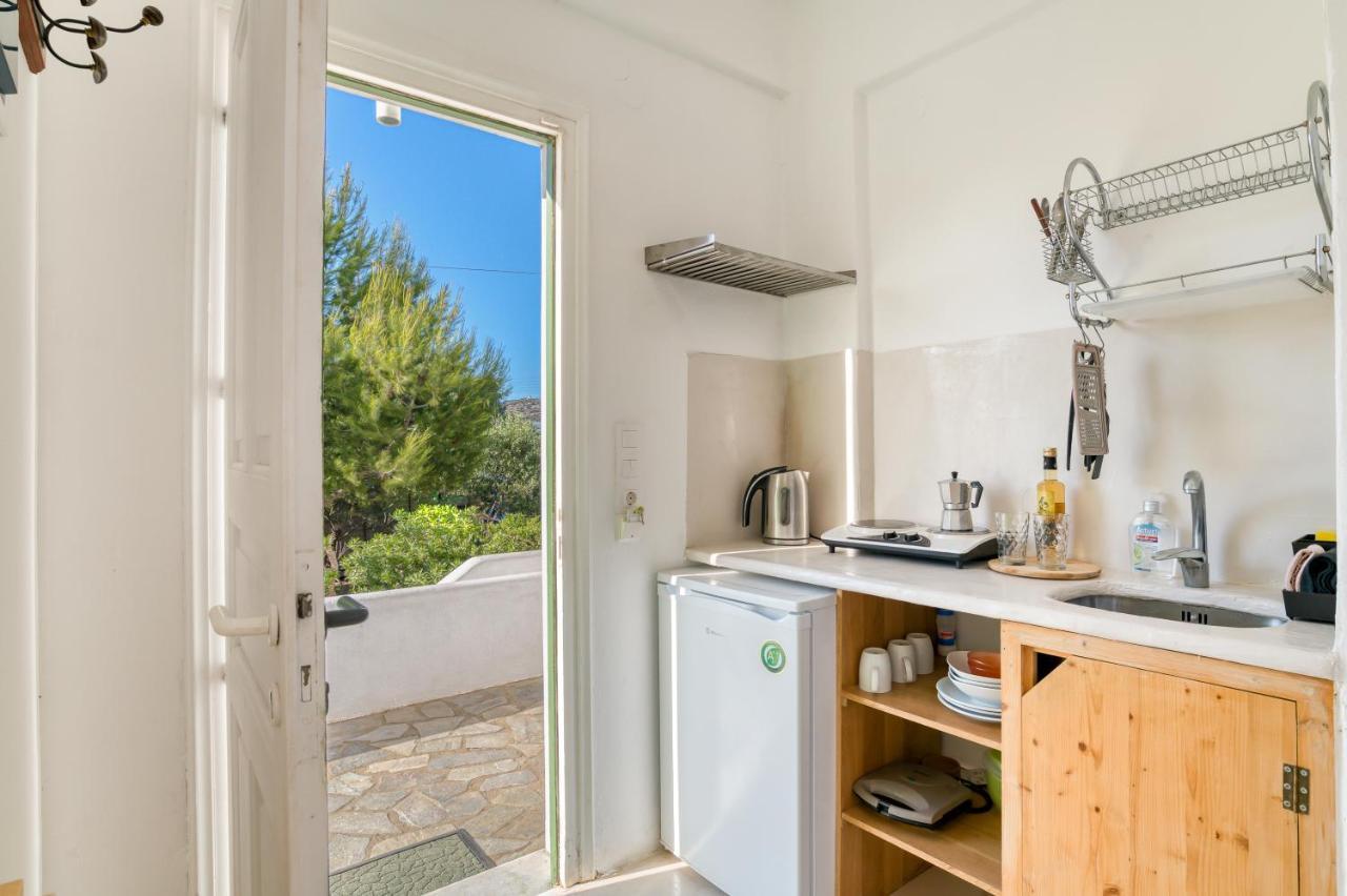 Dahlia Apartments And Studios Алики Экстерьер фото