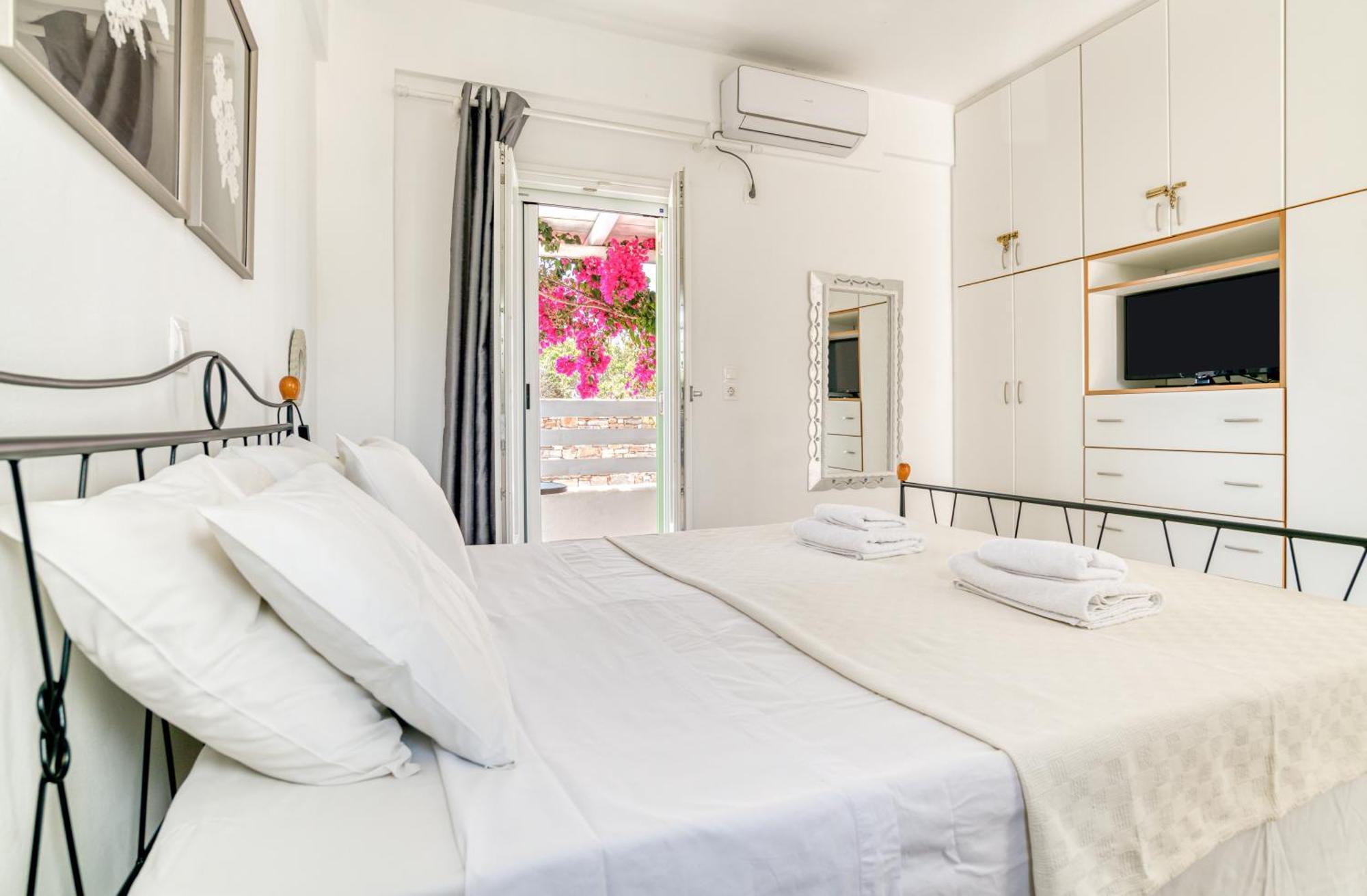 Dahlia Apartments And Studios Алики Экстерьер фото